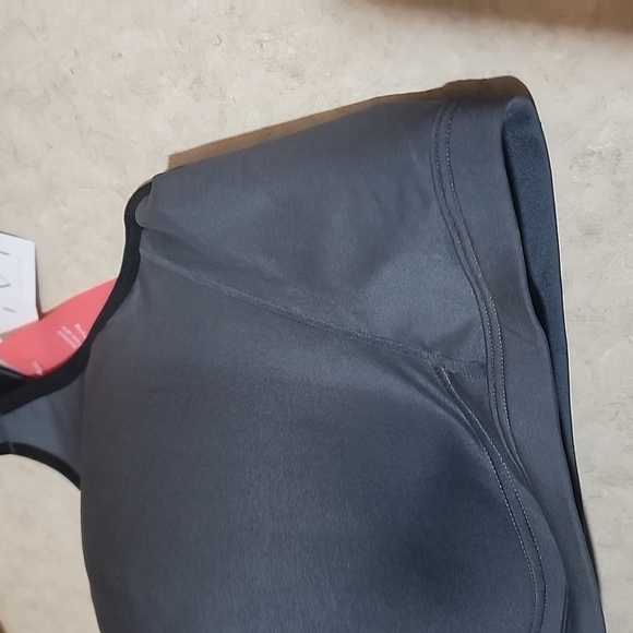 Livi underwire bra size 50DD NWT - Picture 3 of 9